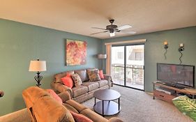 New! Lake Havasu Condo W/Balcony 5 Mins From Lake